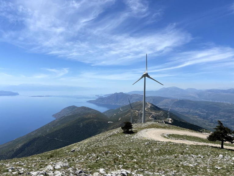 Μουρίκης: «Η Περιφερειακή Αρχή έχει εκφράσει ξεκάθαρα και ομόφωνα τη θέση της κατά της εγκατάστασης αιολικού πάρκου στα Γεράνεια Όρη»