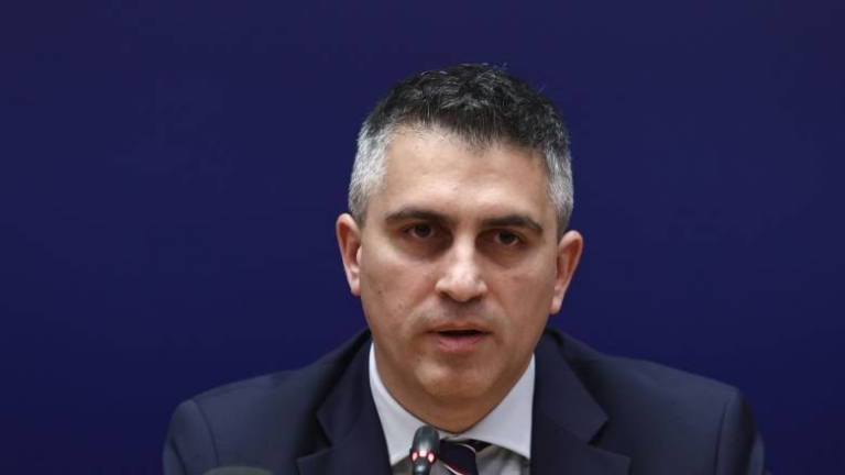 Χρίστος Δήμας: 45,44 εκατ. ευρώ για τη μεγάλη αναβάθμιση του αεροδρομίου Πάρου