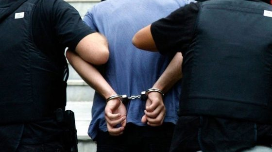 Άγιος Παντελεήμονας: Συνελήφθη 17χρονος για απόπειρα ληστείας 42χρονης