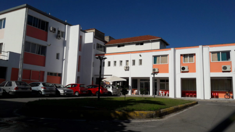 Πρέβεζα: Στο νοσοκομείο με εισαγγελική εντολή τρία ανήλικα παιδιά – Καταγγελία για παραμέληση και υποσιτισμό